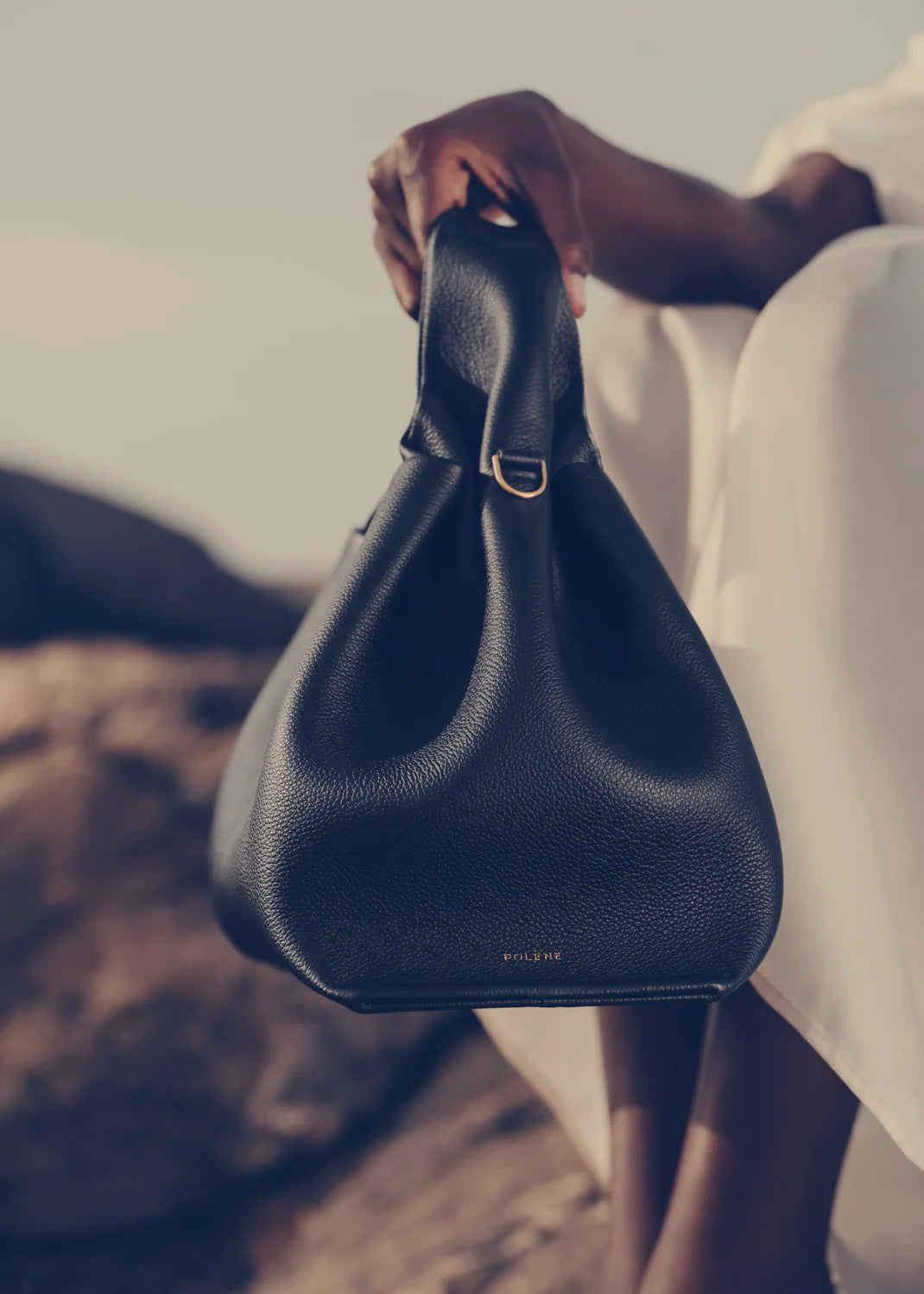 Numéro Neuf Edition Textured Black