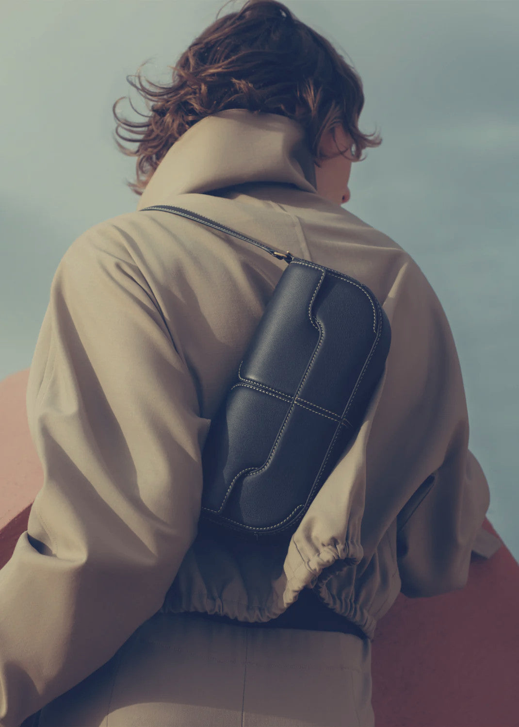 Osmo Edition Smooth Black with Ecru Stitching