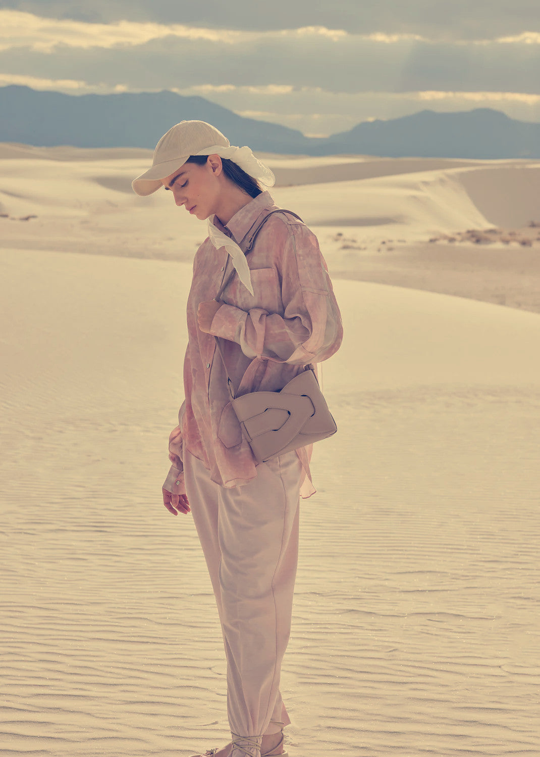 Nodde Edition Smooth Taupe